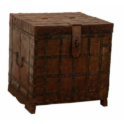 Vintage Trunk w/Iron Detailing - Small